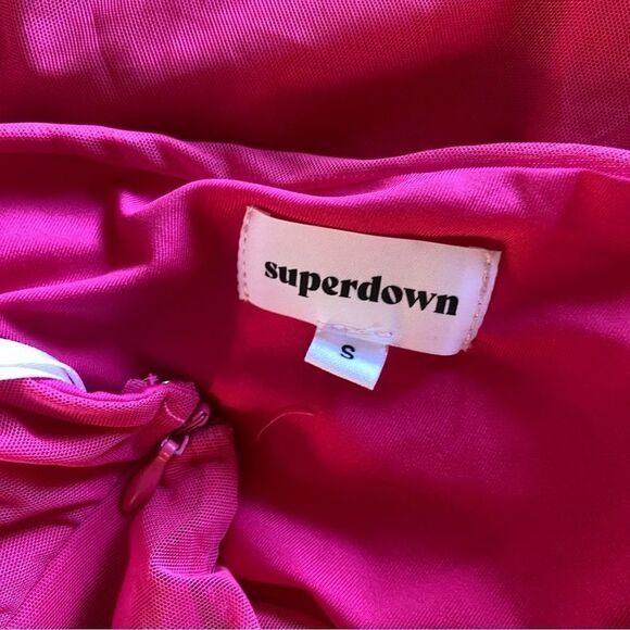 Superdown Jerica Mesh Mini Dress in Hot Pink one shoulder party Revolve S - Picture 7 of 8